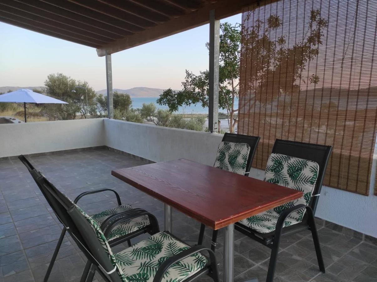 "Koukmos Beach" Greenspace Living - Private Sandy Beach Parákoila 外观 照片