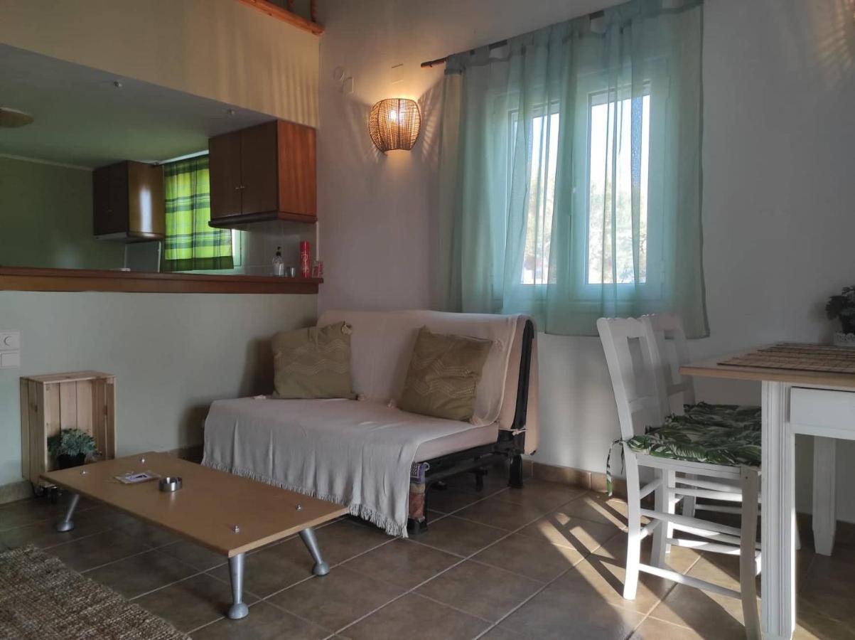 "Koukmos Beach" Greenspace Living - Private Sandy Beach Parákoila 外观 照片